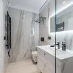 Piazza Luxury Тирана