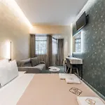 Piazza Luxury Апартаменты *