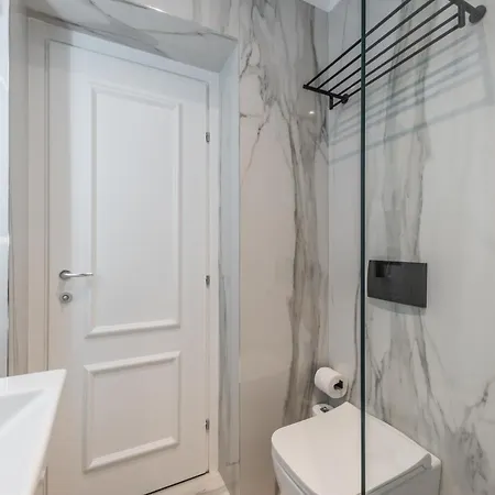 Piazza Luxury Apartment