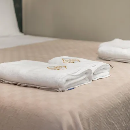 Piazza Luxury *