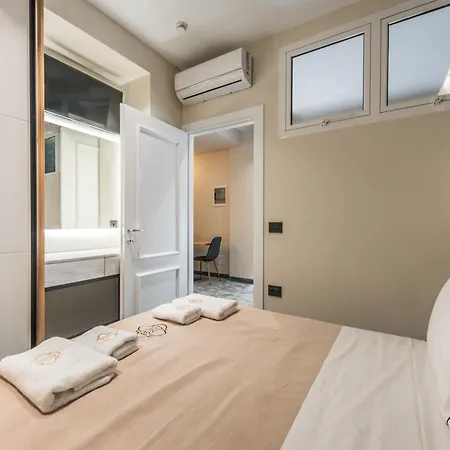 Piazza Luxury Apartment Tirana