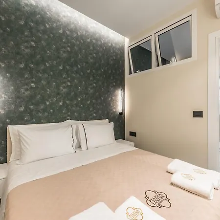 Piazza Luxury Lejlighed