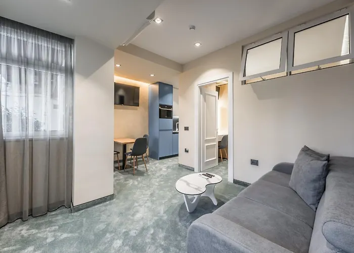 Apartment Piazza Luxury *