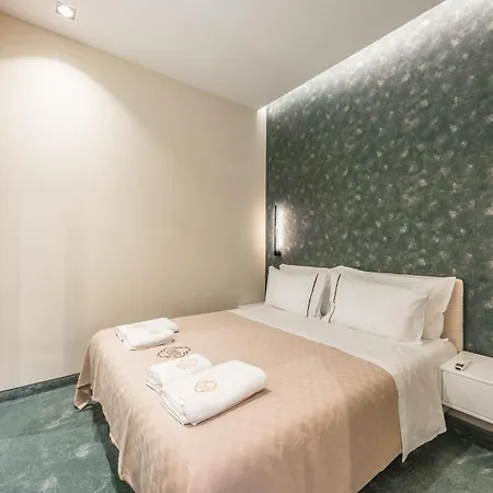 Apartment Piazza Luxury Tirana