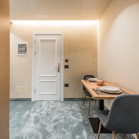 Apartment Piazza Luxury Tirana