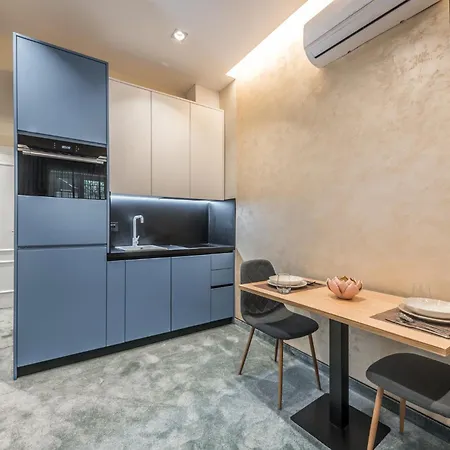 Piazza Luxury Tirana