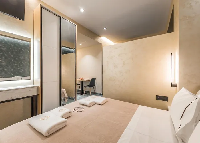 Piazza Luxury דירה *
