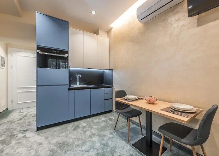 Piazza Luxury טיראנה