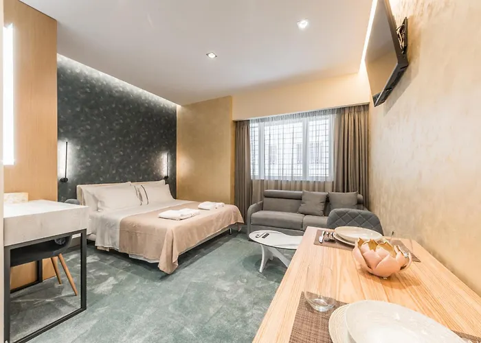 Piazza Luxury * טיראנה