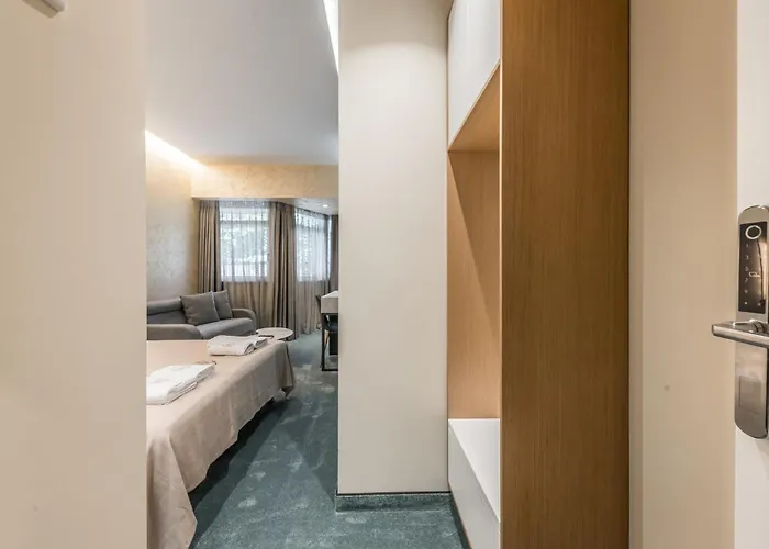 Piazza Luxury *